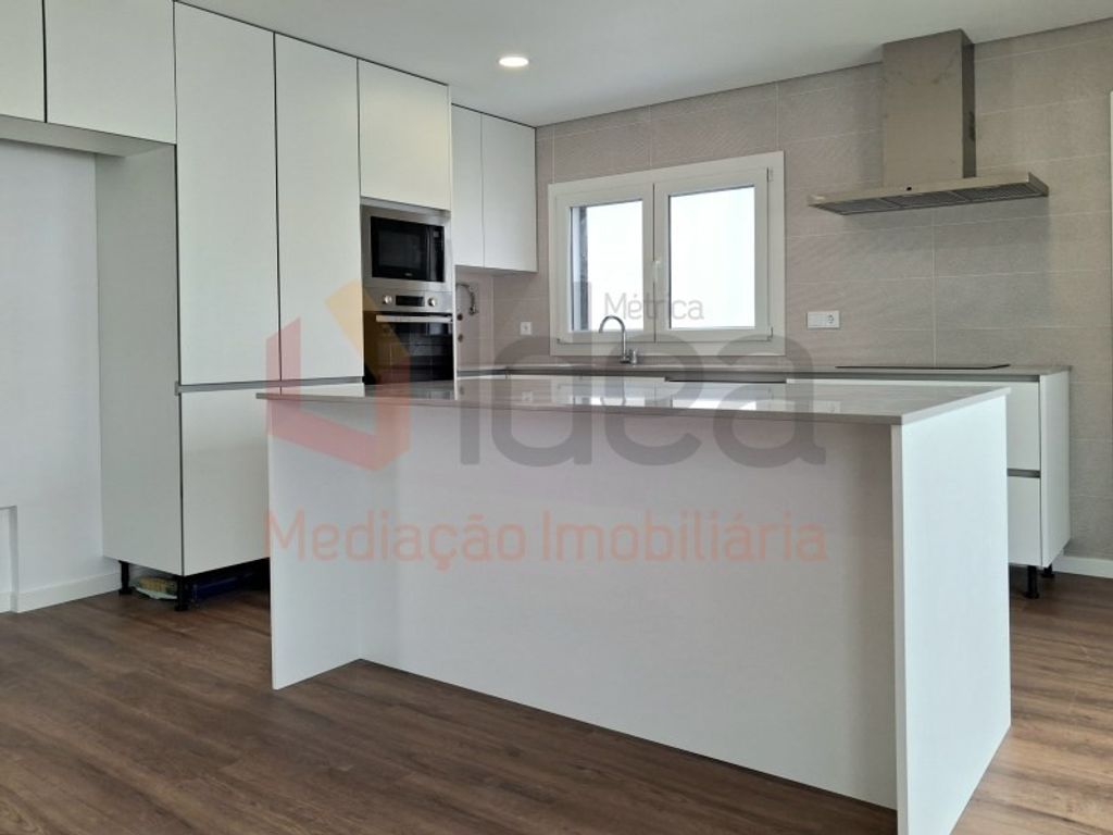 Luxury House for sale in Seixal, 640 000 €, Photo 5