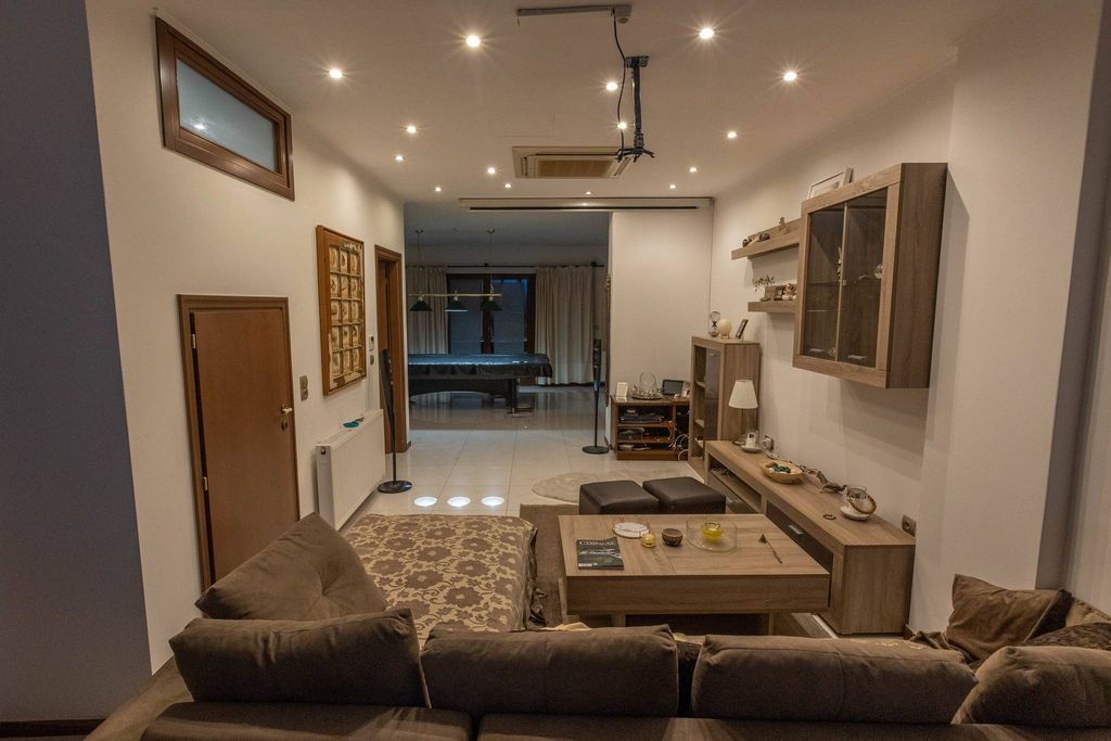 Luxury House for sale in Várkiza, 1 200 000 €, Photo 3