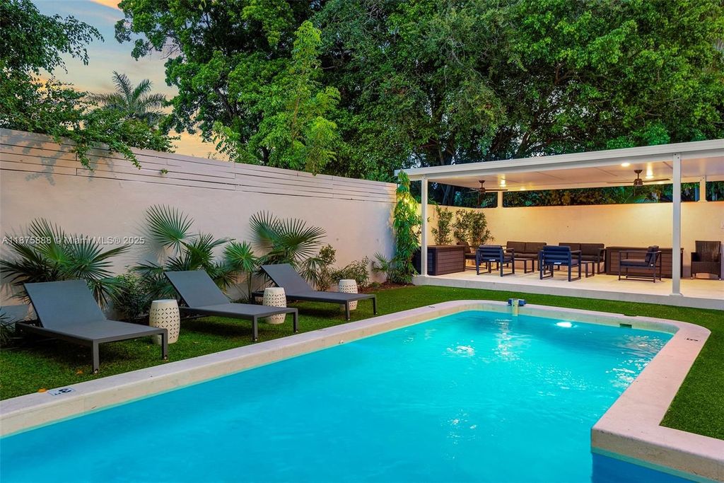 Maison de luxe à vendre à Miami, 1 892 923 €, Photo 1