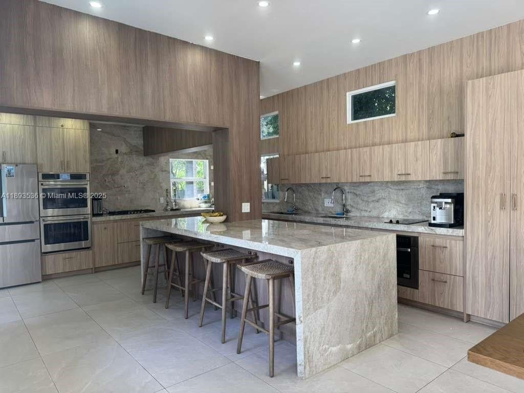 Luxury House for sale in Hollywood, 1 330 589 €, Photo 1