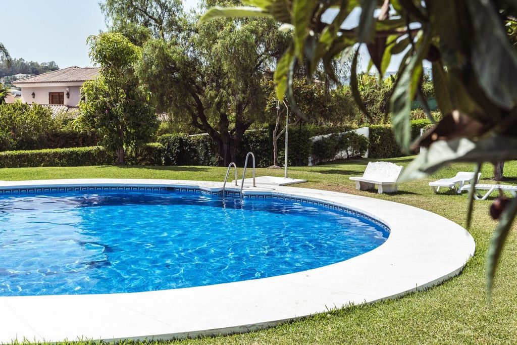 Luxury House for sale in Marbella, 895 000 €, Photo 6