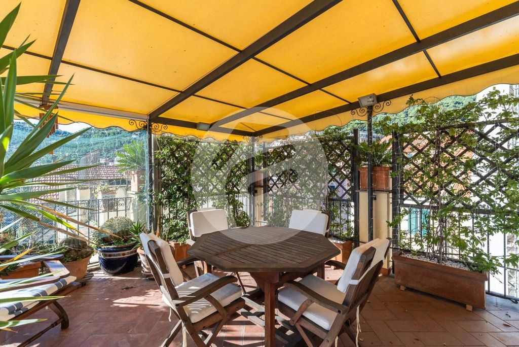 Luxury Apartment for sale in Laigueglia, 820 000 €, Photo 1