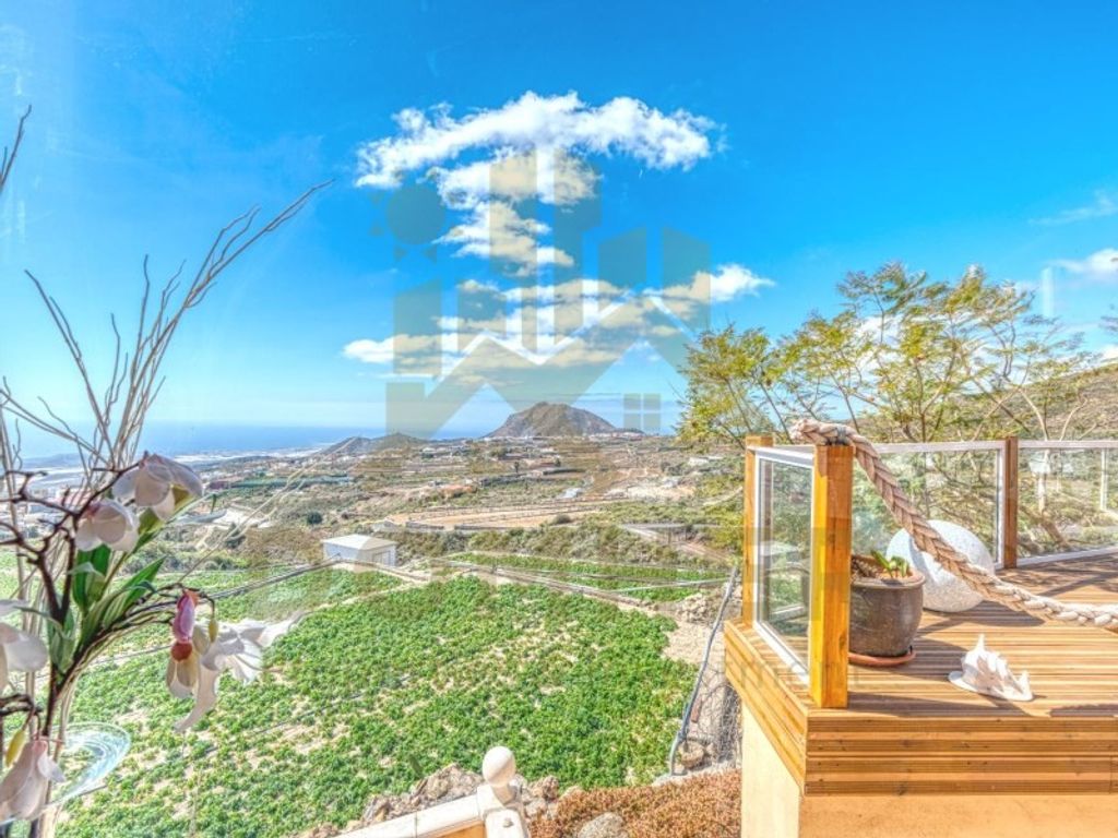 Maison de luxe à vendre à San Miguel de Abona, 860 000 €, Photo 2