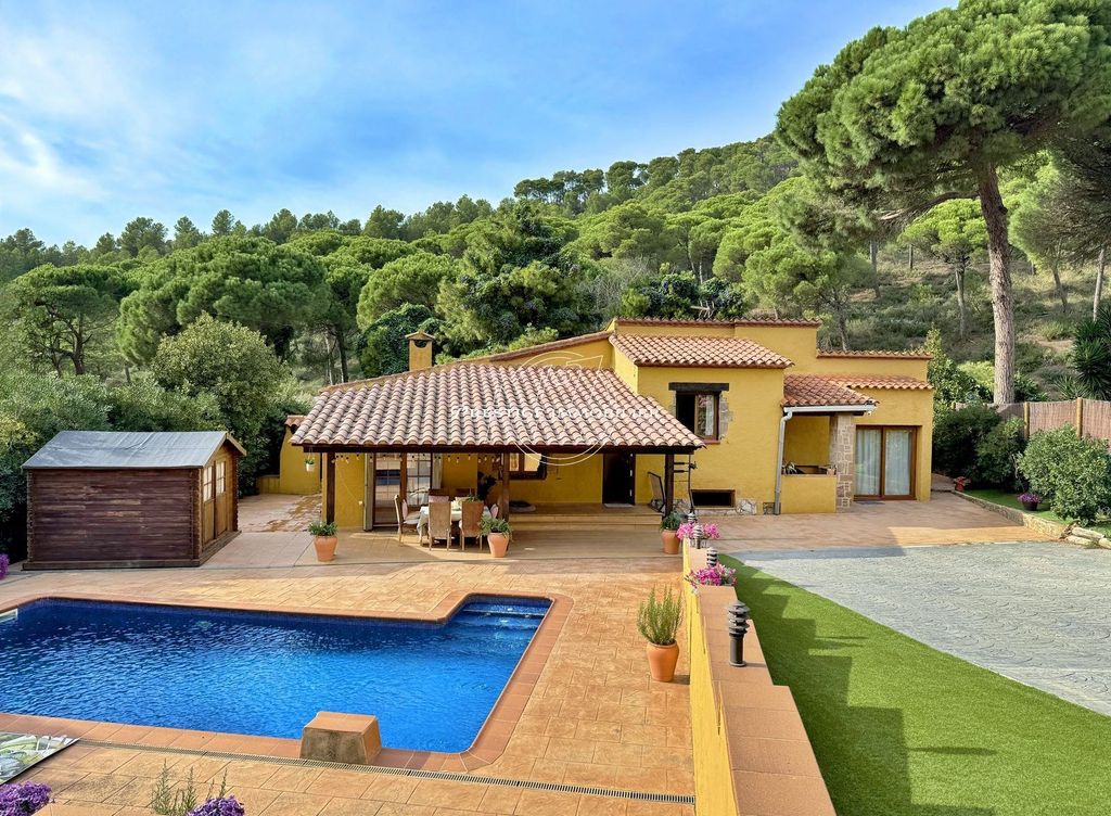 Maison de luxe à vendre à Begur, 650 000 €, Photo 1
