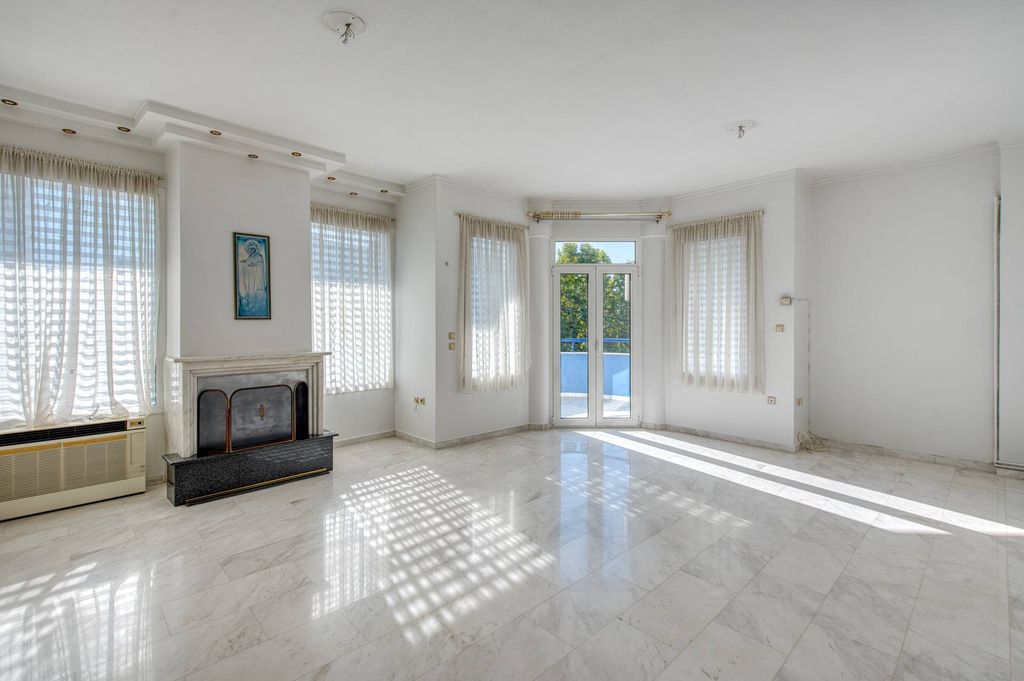 Maison de luxe à vendre à Évosmos, 390 000 €, Photo 7