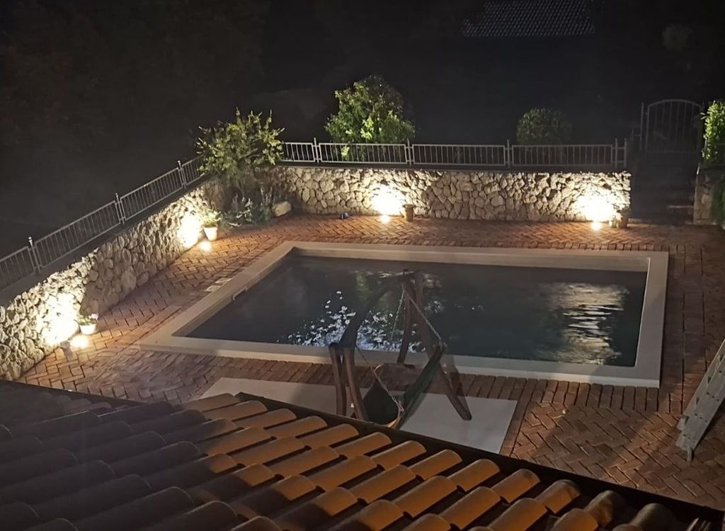 Maison de luxe à vendre à Brsec, 572 000 €, Photo 7