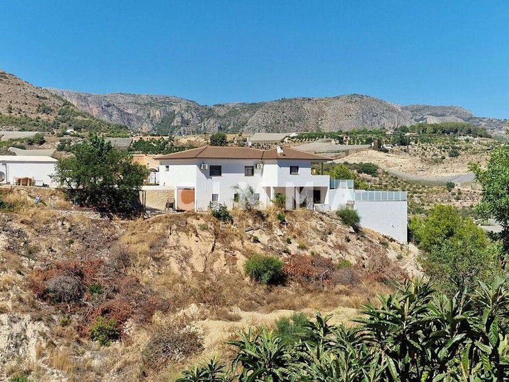 Luxury House for sale in Callosa d'en Sarrià, 650 000 €, Photo 1