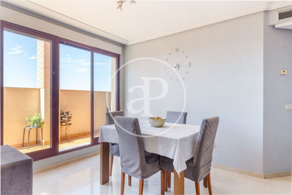 Appartement de luxe à vendre à Valencia, 550 000 €, Photo 2