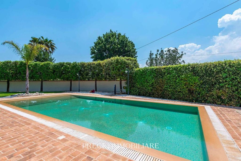 Maison de luxe à vendre à Monopoli, 690 000 €, Photo 3