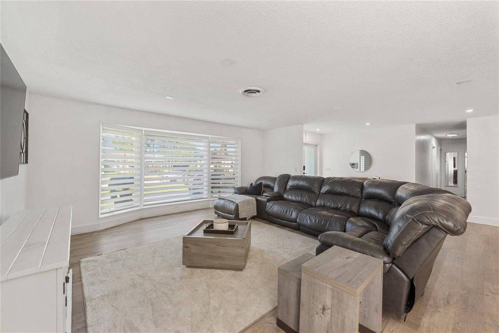 Luxury House for sale in Hollywood, 754 287 €, Photo 2