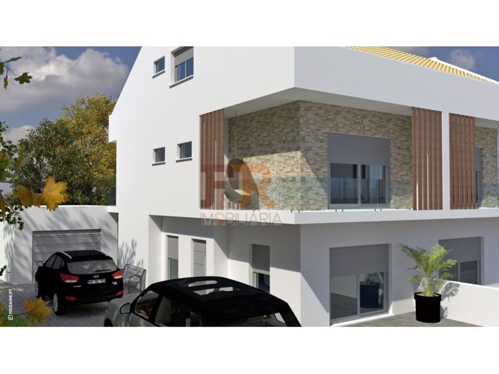 Maison de luxe à vendre à Seixal, 425 000 €, Photo 1