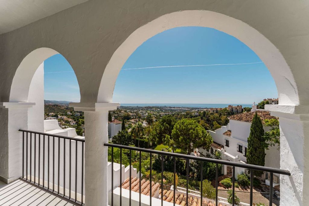 Luxury House for sale in Marbella, 1 350 000 €, Photo 4