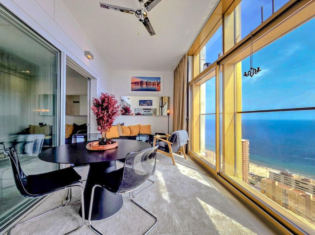 Appartement de luxe à vendre à Benidorm, 579 000 €, Photo 2