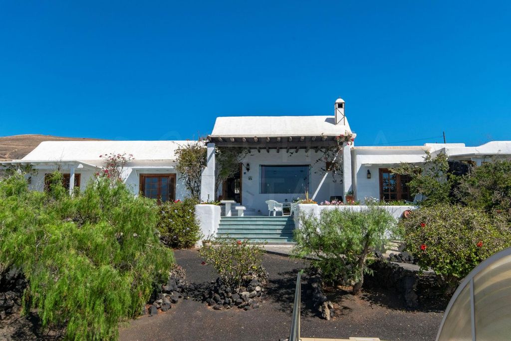 Maison de luxe à vendre à Conil, 1 230 000 €, Photo 7