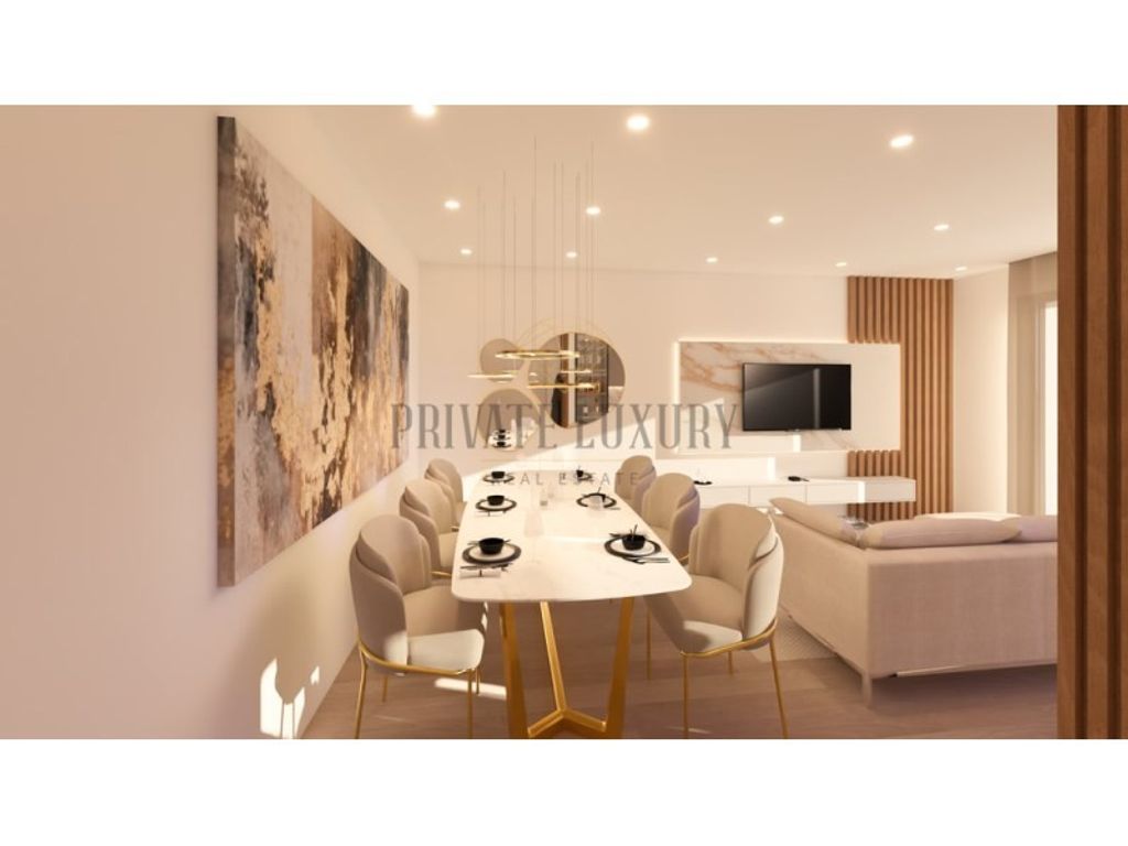 Luxury House for sale in Cascais, 1 300 000 €, Photo 1