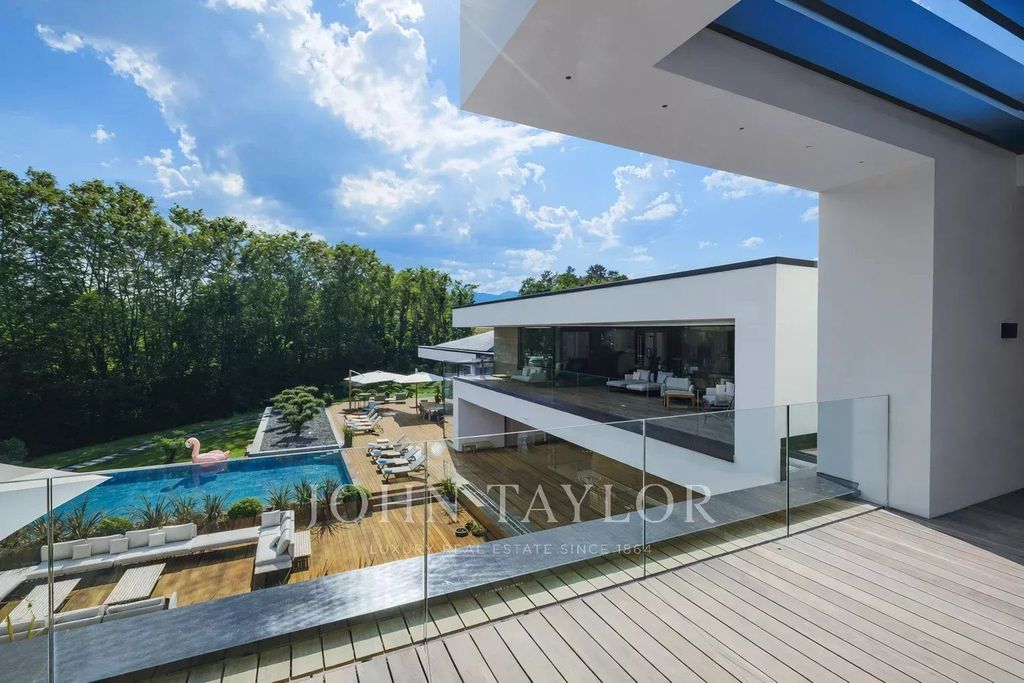 Maison de luxe à vendre à Mies, 44 708 269 €, Photo 6