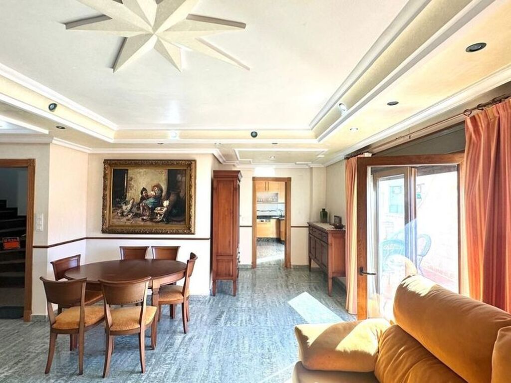 Luxury Apartment for sale in Torrevieja, 480 000 €, Photo 1