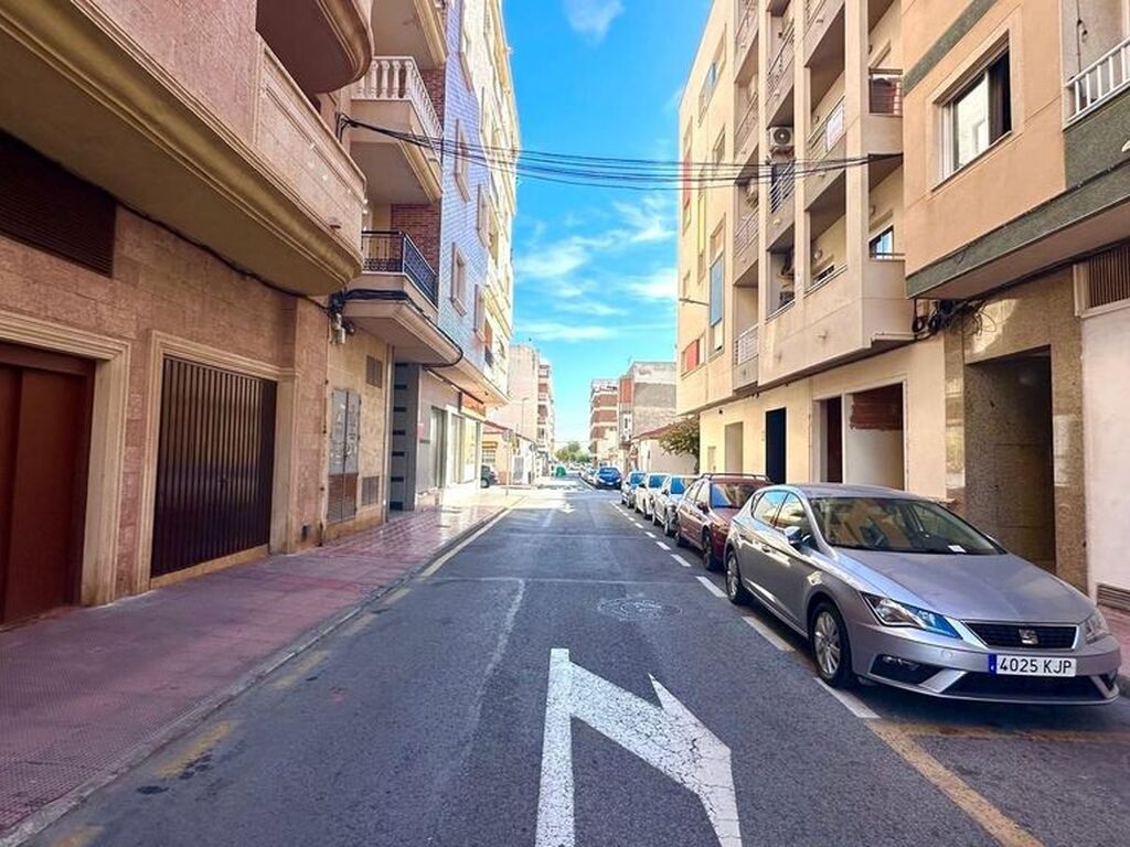Luxury Apartment for sale in Torrevieja, 480 000 €, Photo 4