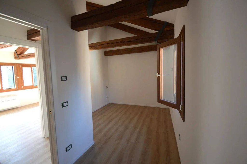 Luxury Apartment for sale in Venice, 960 000 €, Photo 5