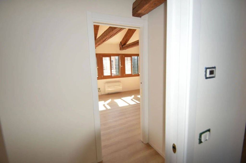 Luxury Apartment for sale in Venice, 960 000 €, Photo 6