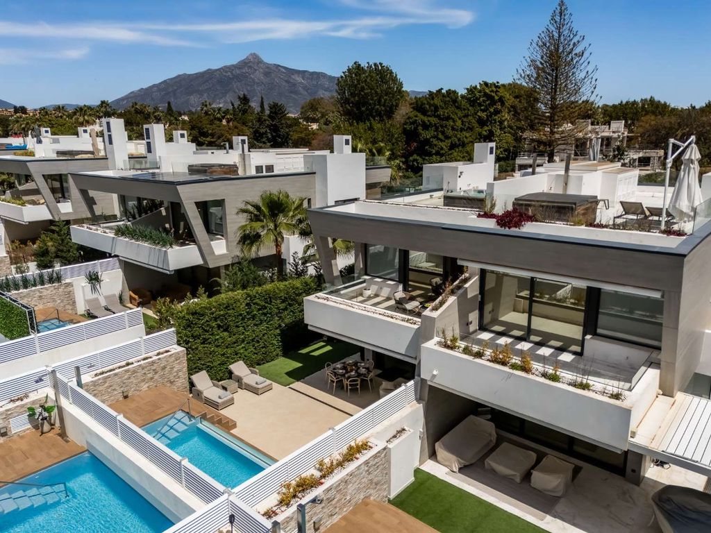 Luxury House for sale in Marbella, 2 675 000 €, Photo 4