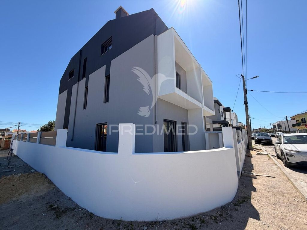 Luxury House for sale in Seixal, 480 000 €, Photo 2