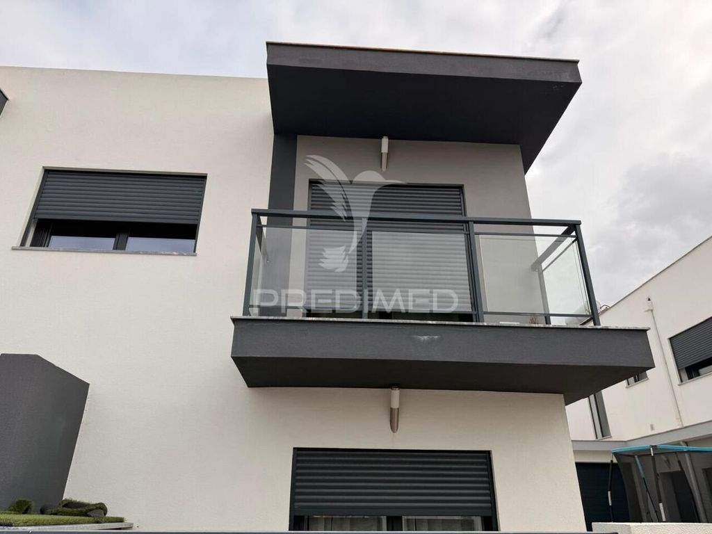 Luxury House for sale in Seixal, 420 000 €, Photo 7