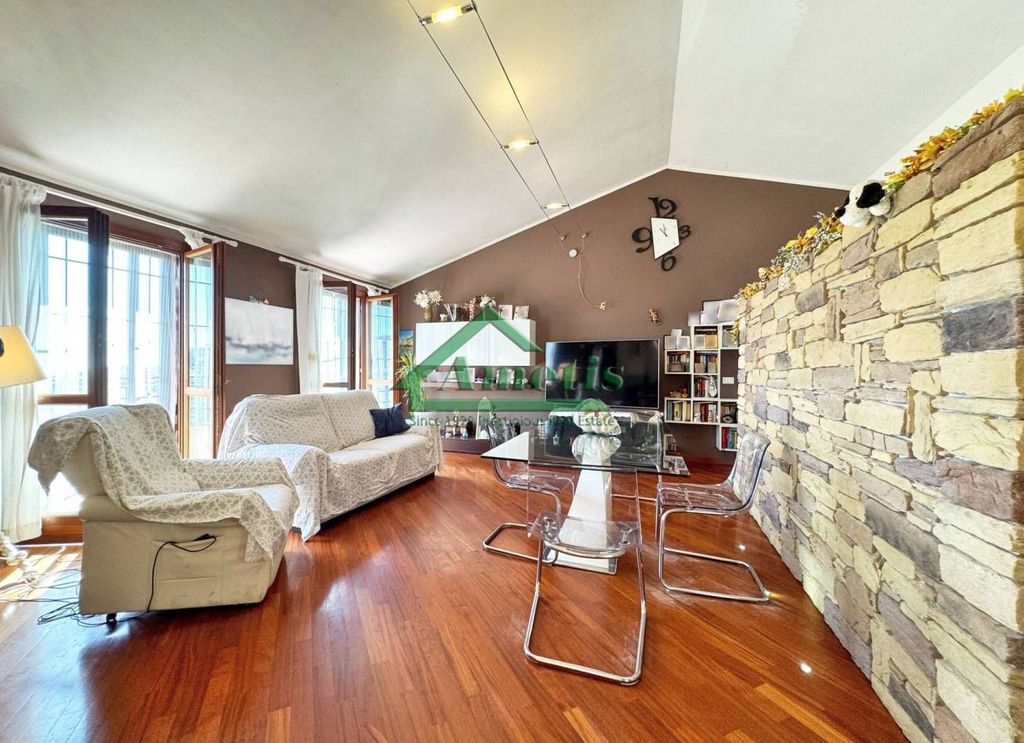 Maison de luxe à vendre à Imperia, 890 000 €, Photo 6