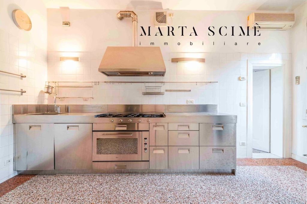 Luxury Apartment for sale in Venice, 1 250 000 €, Photo 3