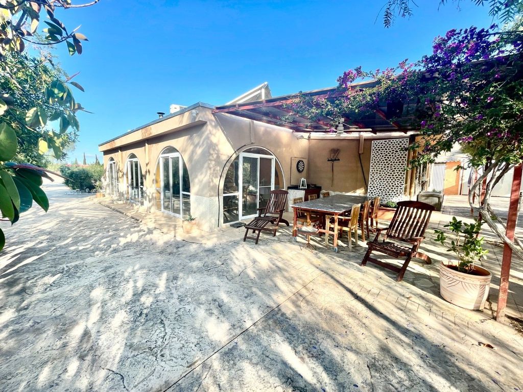 Maison de luxe à vendre à Crevillente, 422 000 €, Photo 1