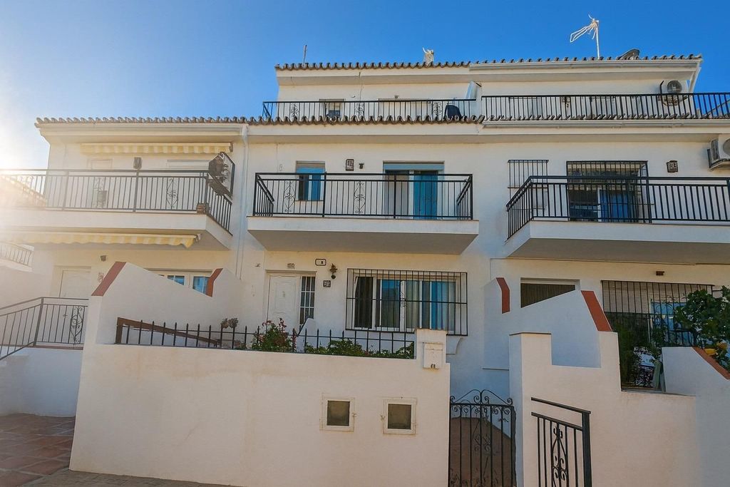 Maison de luxe à vendre à Torremolinos, 670 000 €, Photo 1