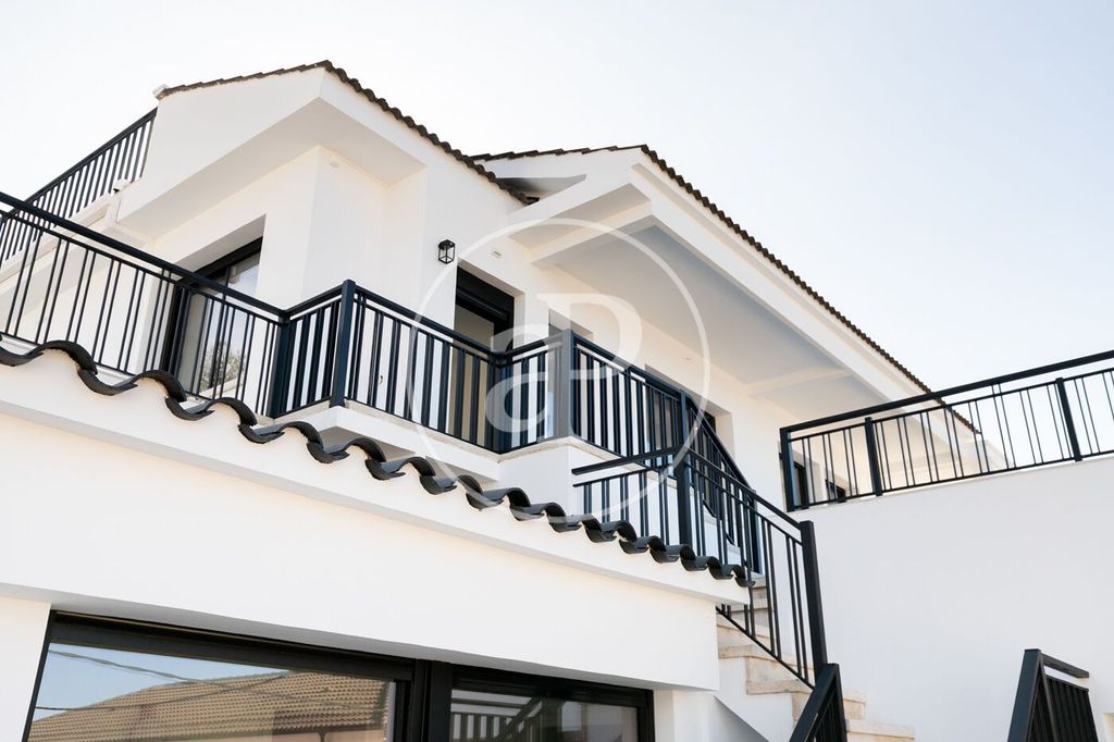 Luxury House for sale in Esplugues de Llobregat, 1 760 000 €, Photo 2