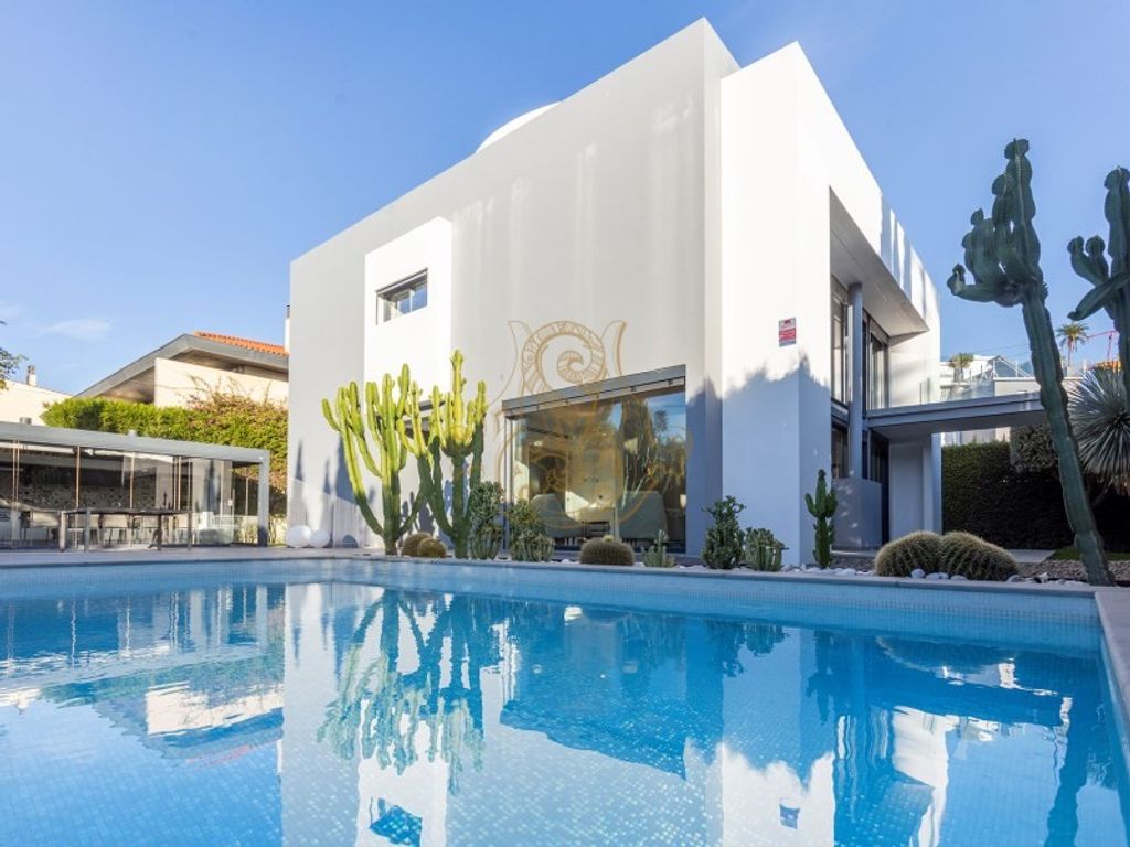 Luxury House for sale in Cascais, 3 500 000 €, Photo 1