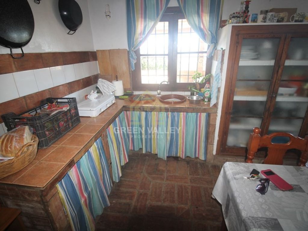 Luxury House for sale in Alcaidesa, 420 000 €, Photo 5