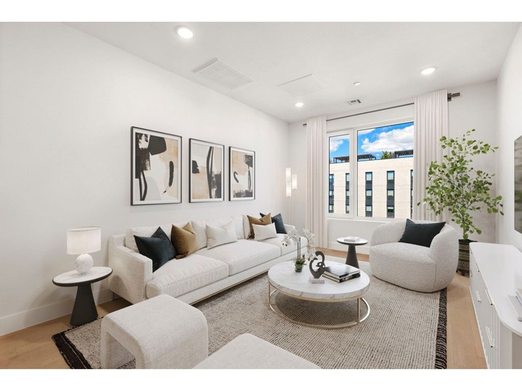 Luxury Apartment for sale in Jersey City, 486 527 €, Photo 2