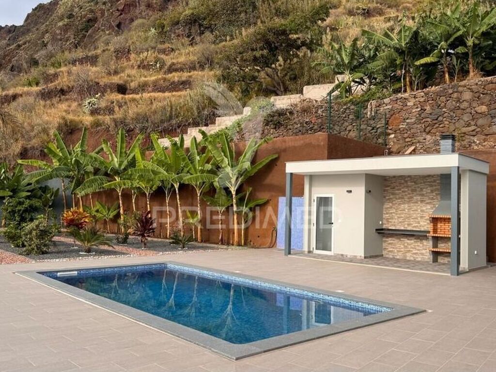 Luxury House for sale in Calheta, 1 150 000 €, Photo 3