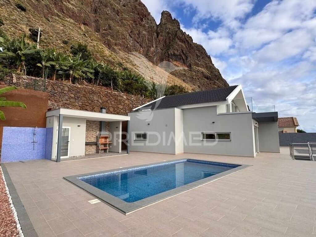 Luxury House for sale in Calheta, 1 150 000 €, Photo 4