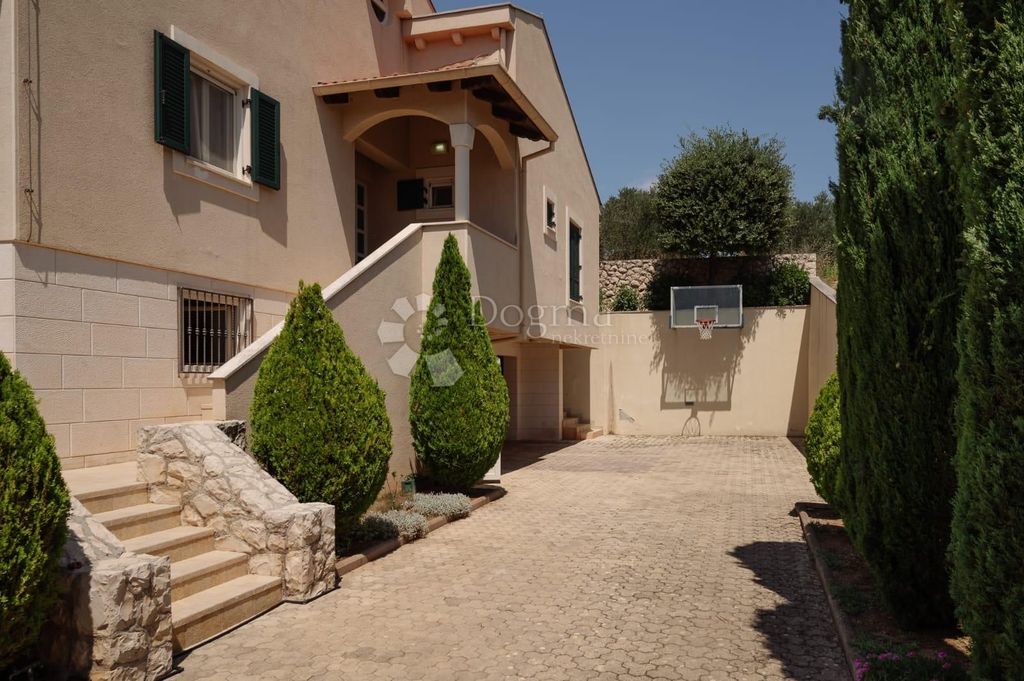 Maison de luxe à vendre à Zadar, 2 450 000 €, Photo 5