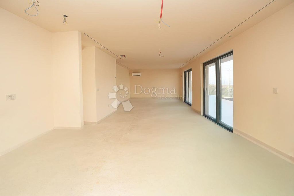 Maison de luxe à vendre à Porec, 1 190 000 €, Photo 6