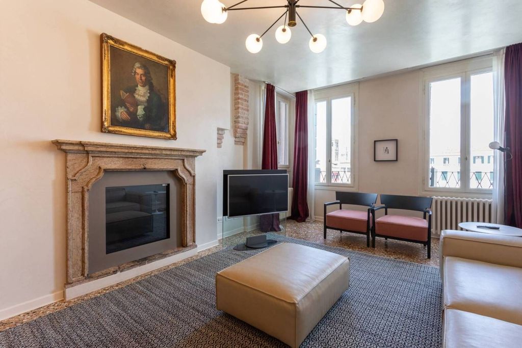 Luxury Apartment for sale in Venice, 1 680 000 €, Photo 3