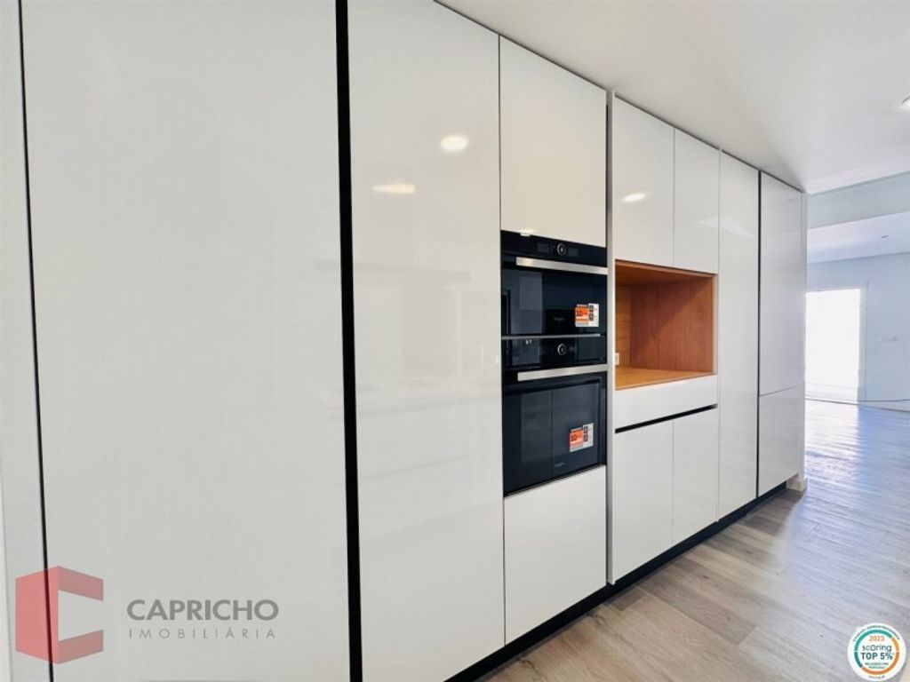 Luxury House for sale in Seixal, 765 000 €, Photo 4