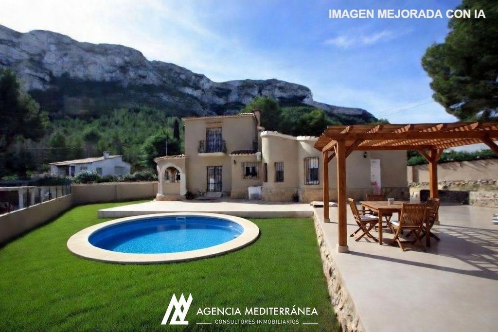 Luxury House for sale in Denia, 525 000 €, Photo 2