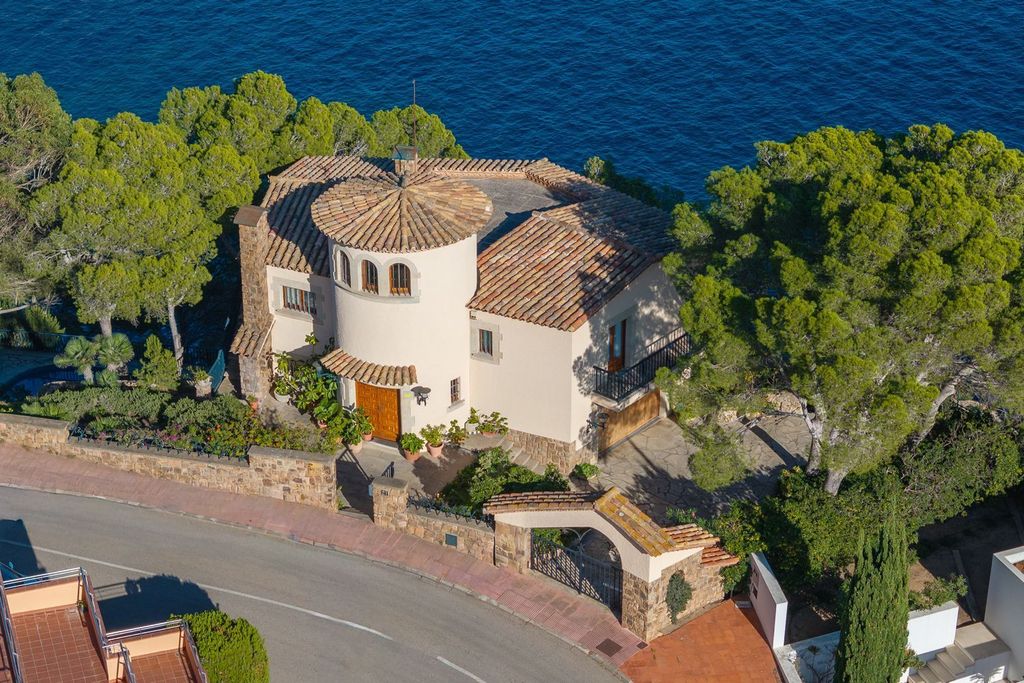 Maison de luxe à vendre à Tamariu, 2 800 000 €, Photo 1