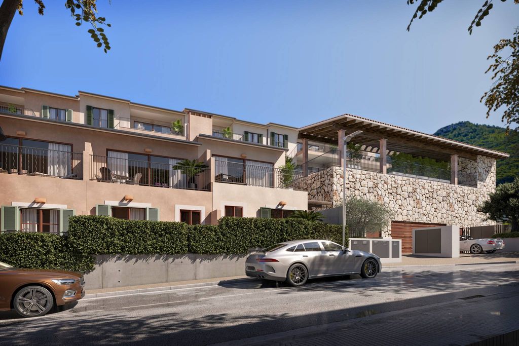 Luxury House for sale in Capdepera, 685 000 €, Photo 1