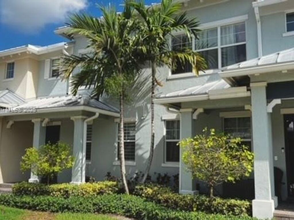 Luxury House for sale in Hollywood, 470 428 €, Photo 2