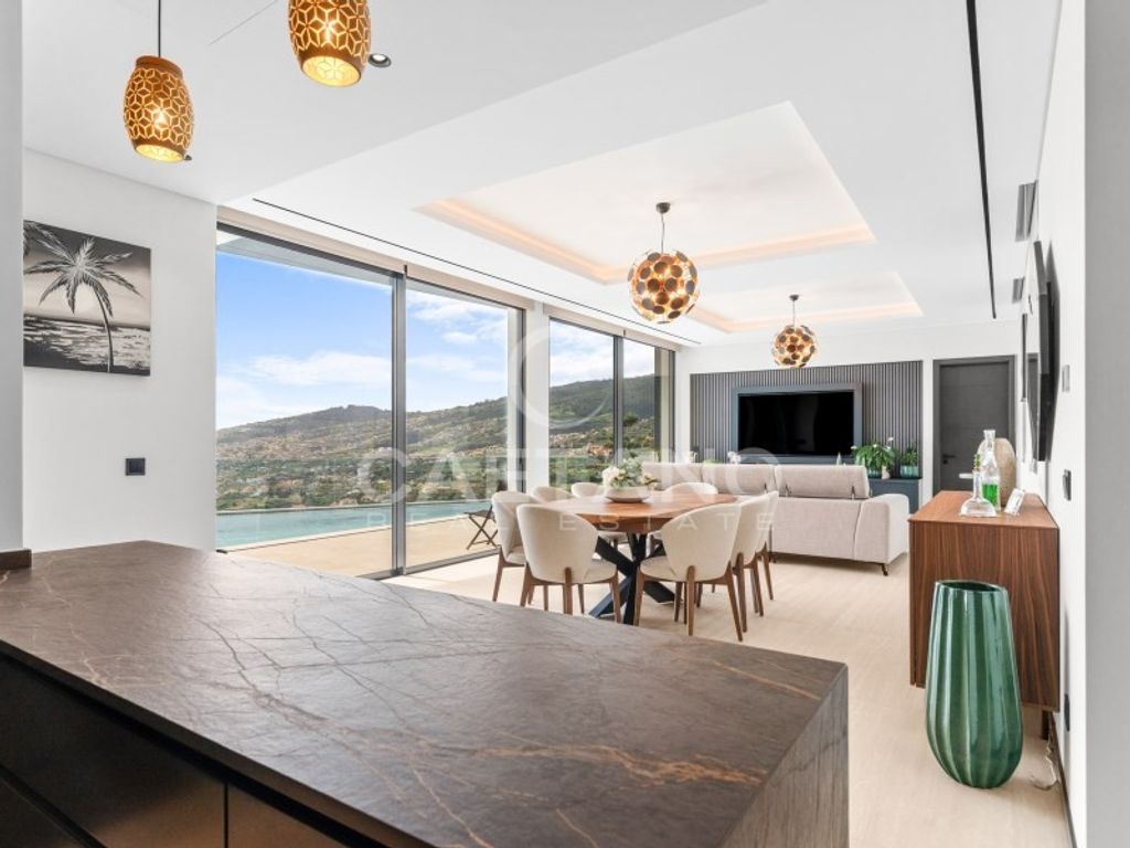 Luxury House for sale in Calheta, 1 600 000 €, Photo 3