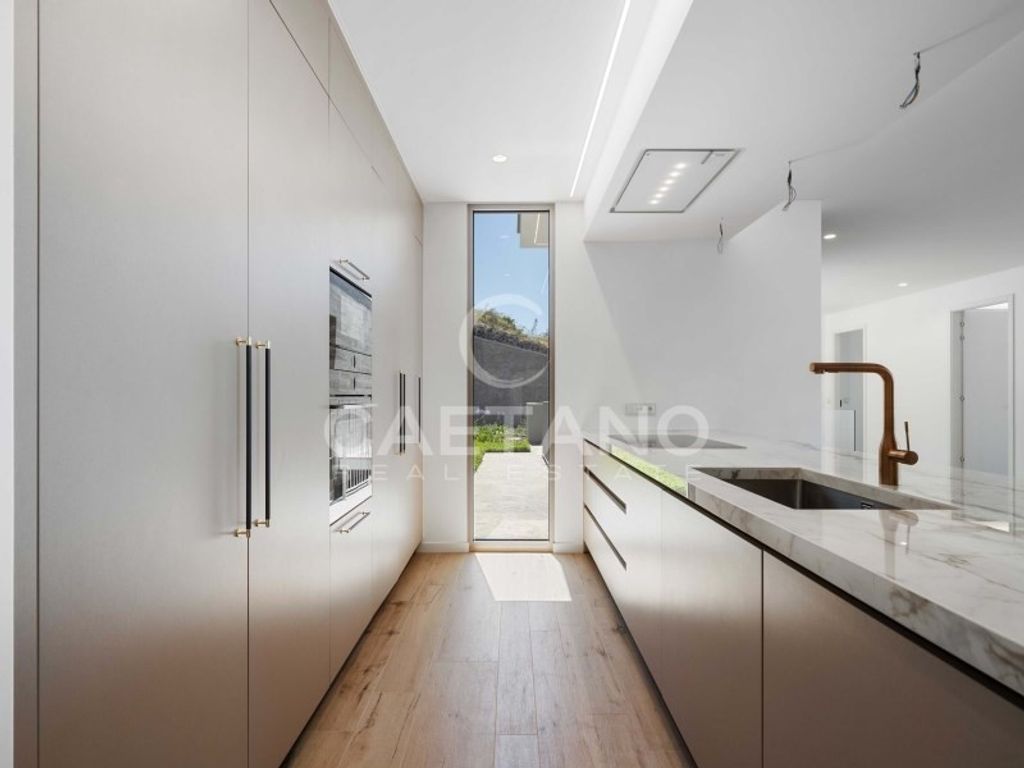 Luxury House for sale in Calheta, 1 685 000 €, Photo 6