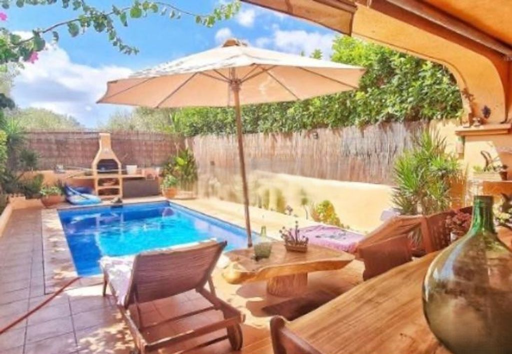 Maison de luxe à vendre à Ibiza, 1 200 000 €, Photo 1