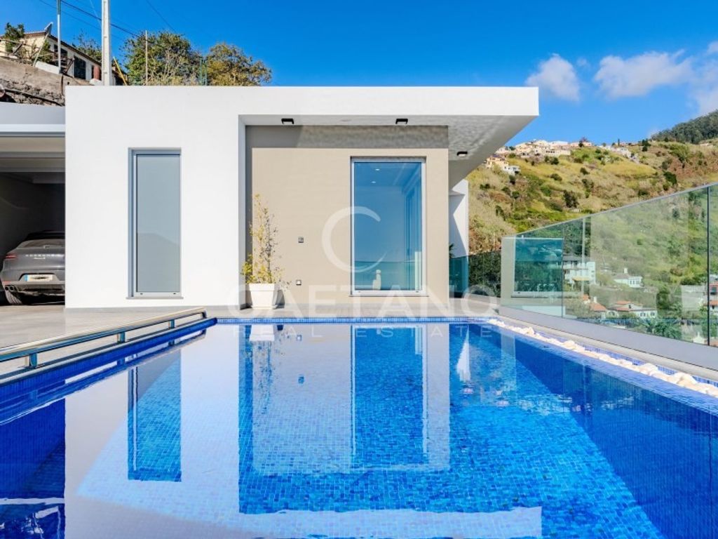 Maison de luxe à vendre à Calheta, 980 000 €, Photo 1