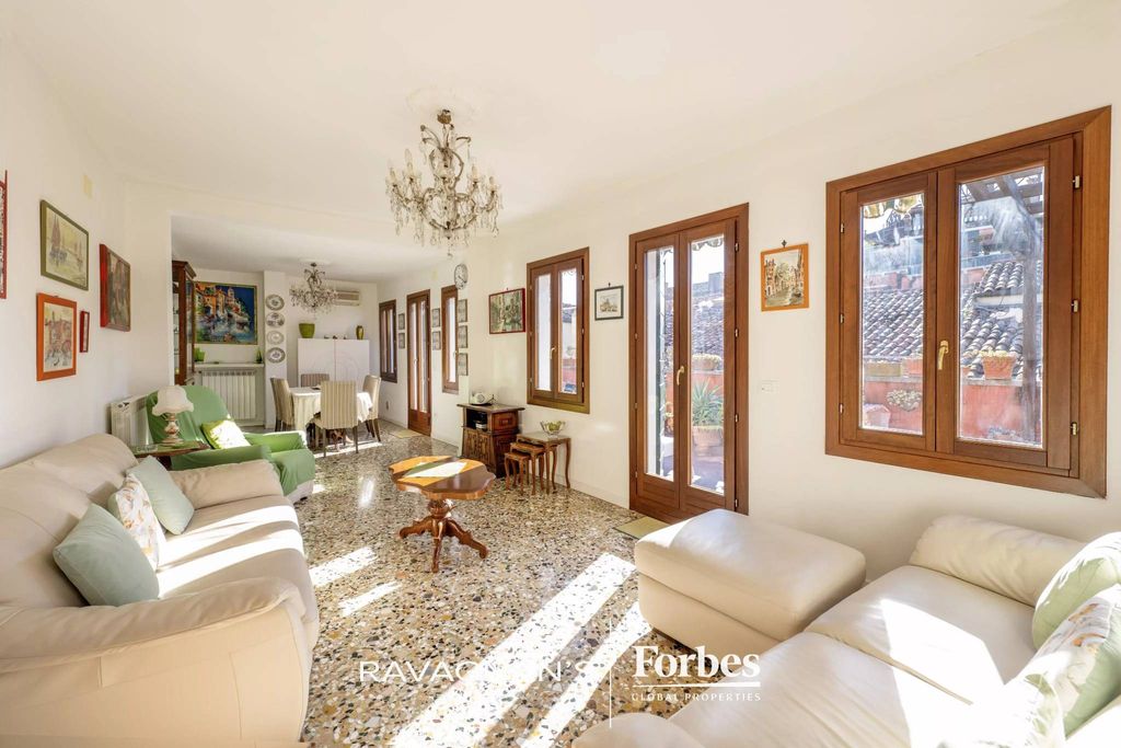 Luxury Apartment for sale in Venice, 1 200 000 €, Photo 3